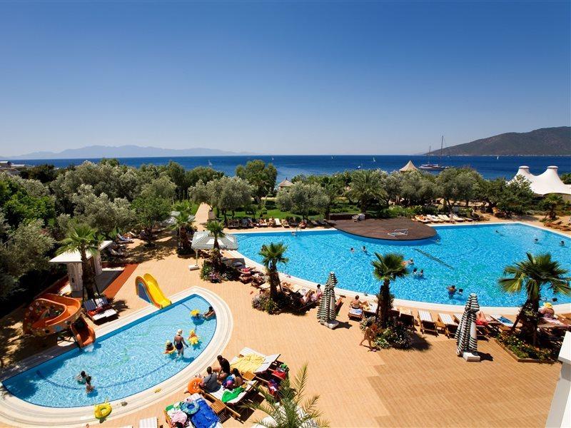 Latanya Park Resort Yaliciftlik Exterior photo