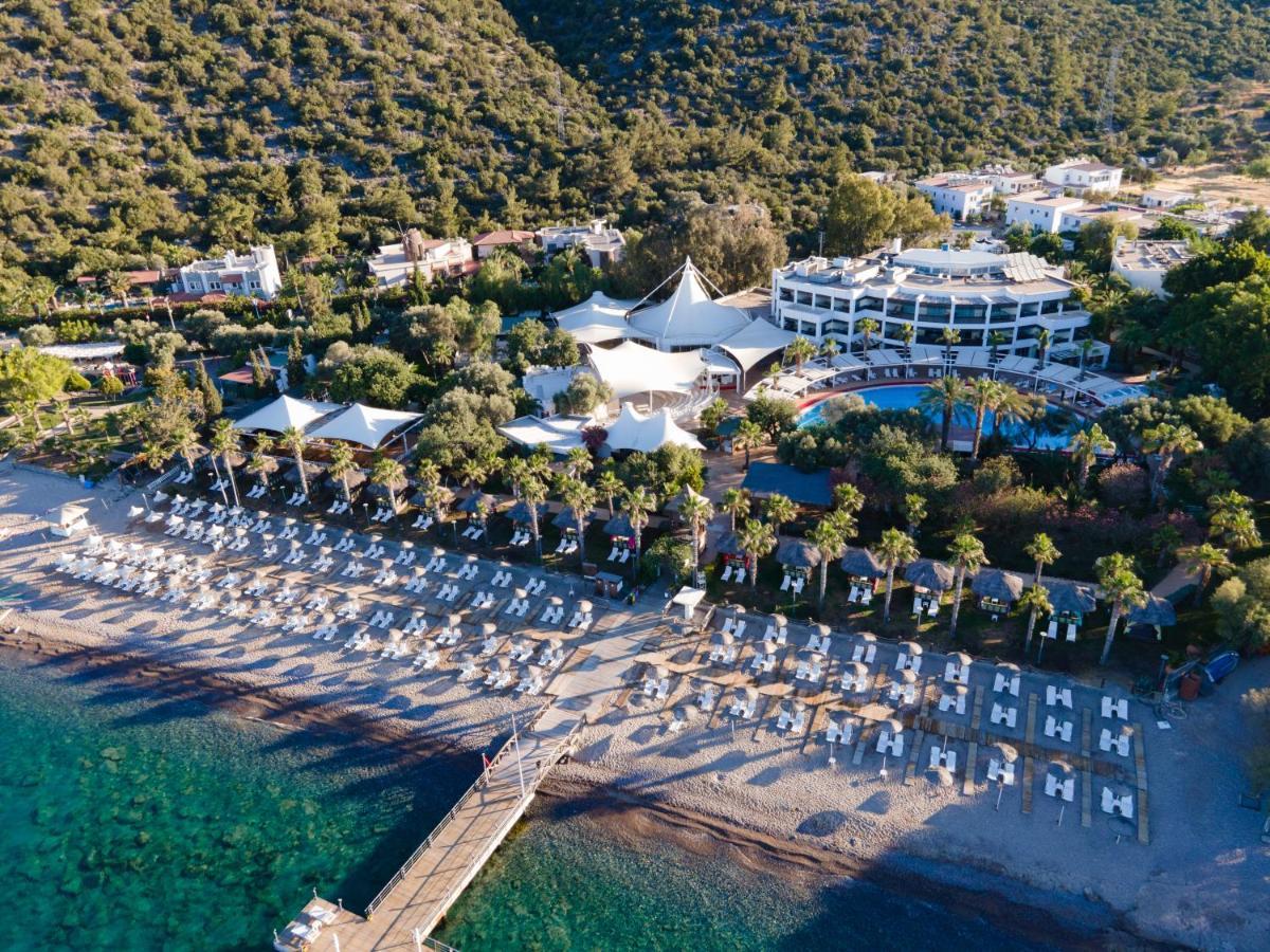 Latanya Park Resort Yaliciftlik Exterior photo