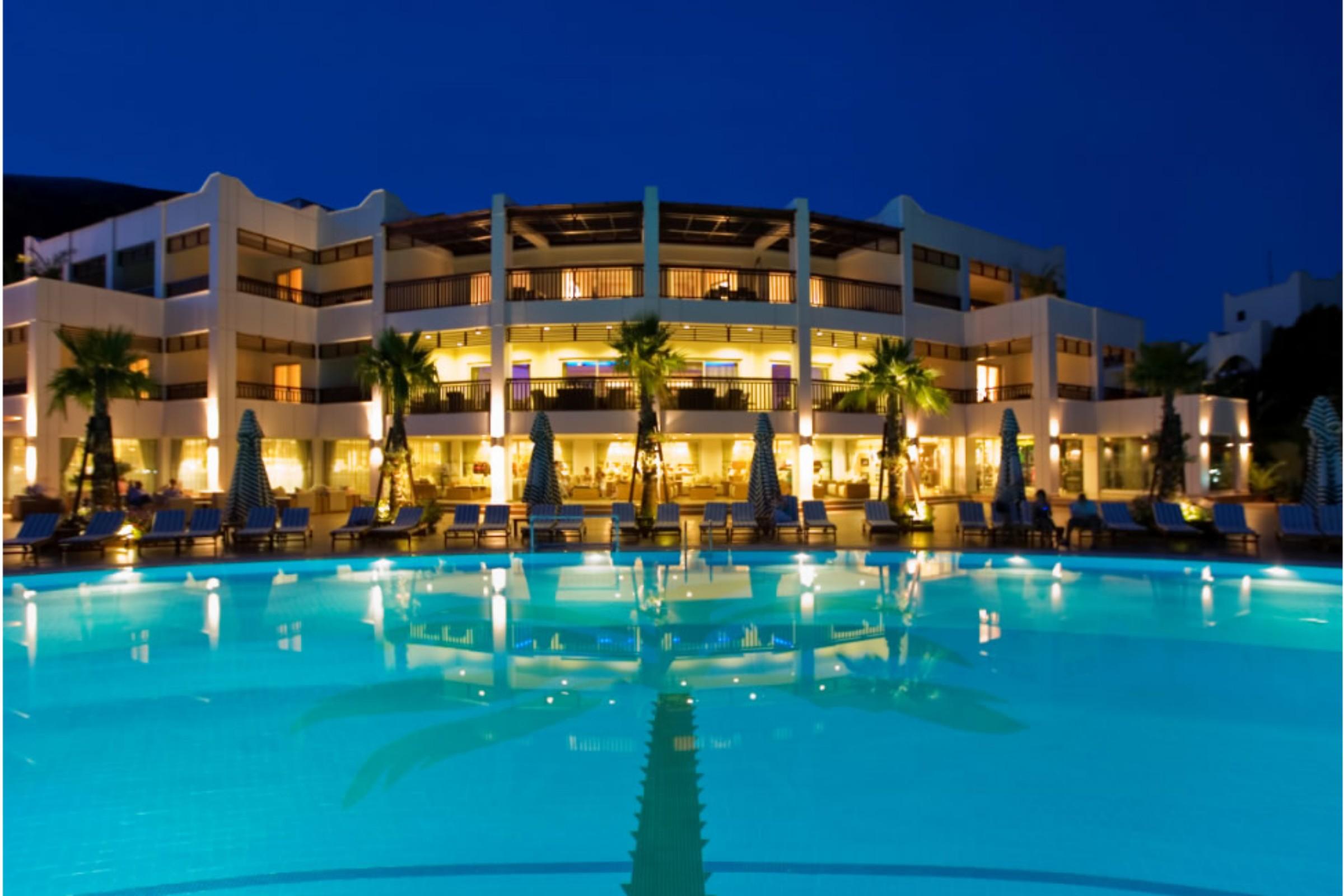 Latanya Park Resort Yaliciftlik Exterior photo